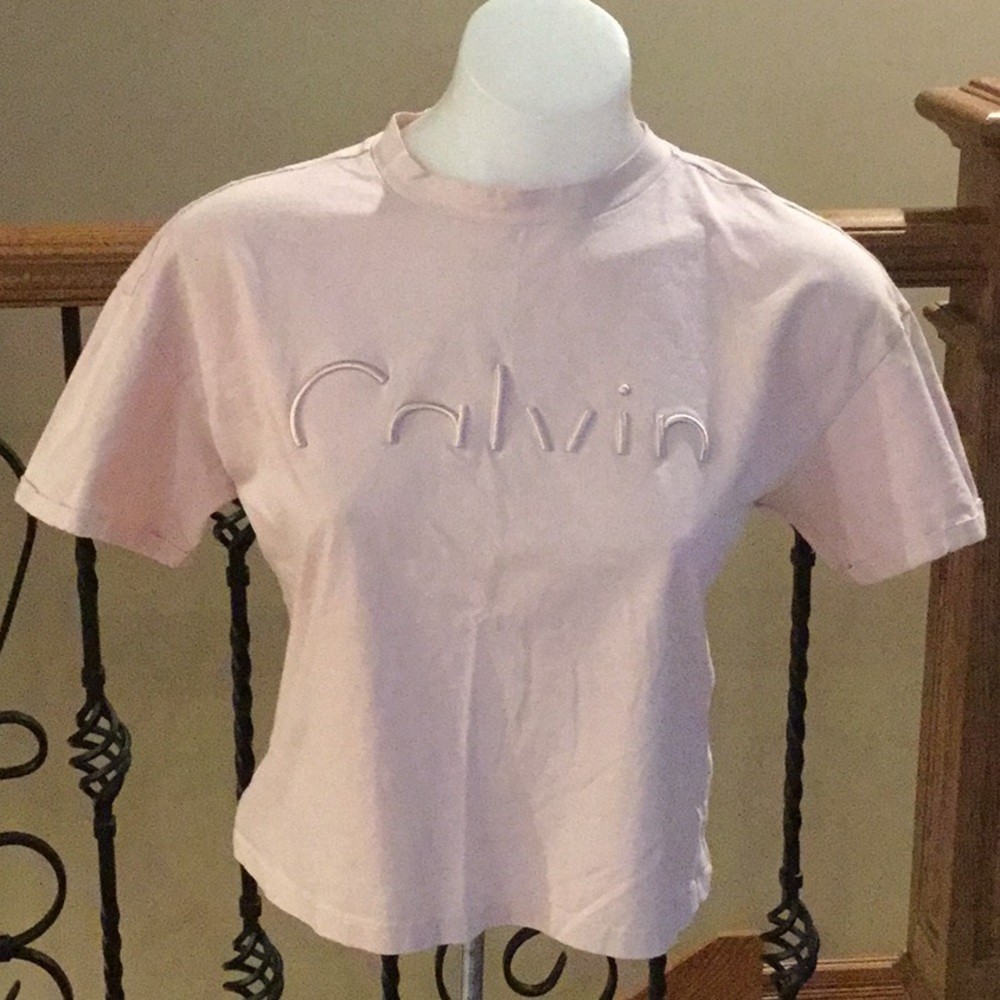 Calvin Klein cropped shirt